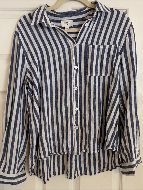 Everlane Tops - Everly Blue White Striped Linen Blend Button Down Shirt M Coastal